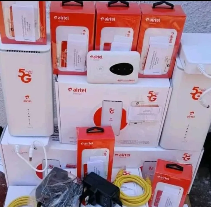 Pockert wi fi and router