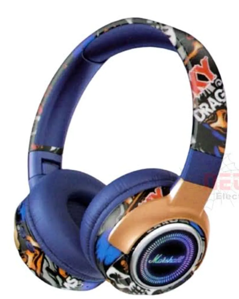 Headphones 