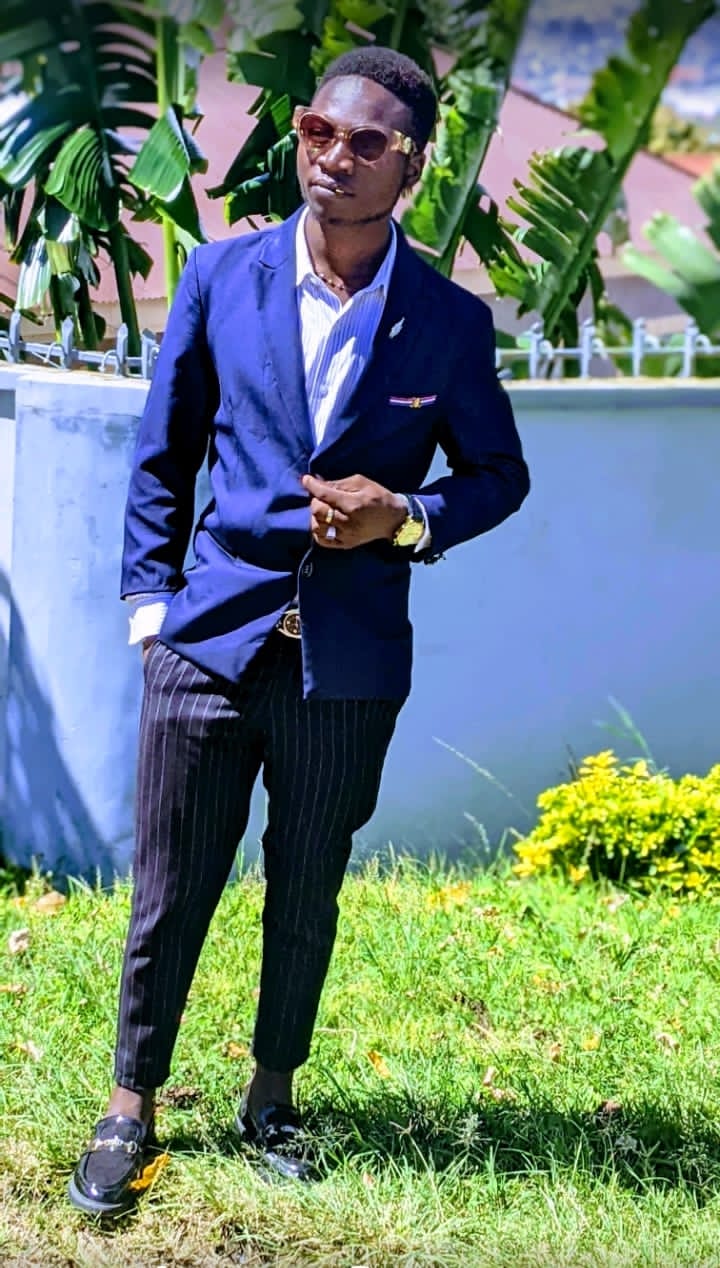 Profile Image of mastervibe055
